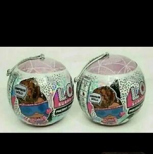 L.O.L. Surprise! Present Surprise Doll  Wintwr Chill